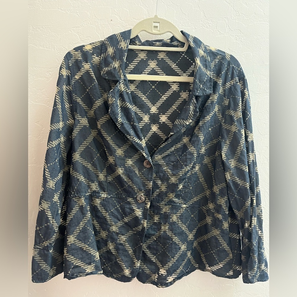 Cut Loose blouse